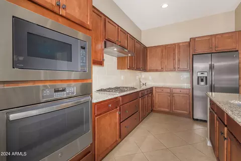 Kitchen - 4511 E Jones St, Gilbert, AZ 85295 photo 2 of 5