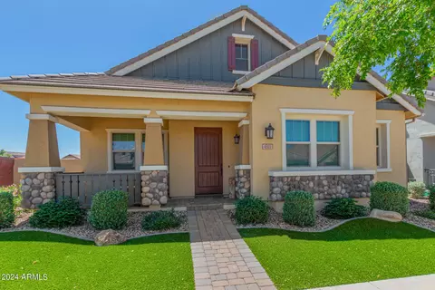 4511 E Jones St, Gilbert, AZ 85295