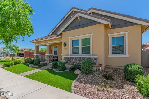 Exterior - 4511 E Jones St, Gilbert, AZ 85295 photo 3 of 9