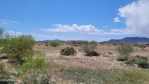 538 W Nn W Baseline Rd #-, Tonopah, AZ 85354