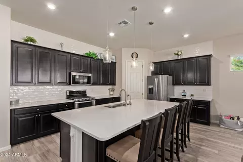 Kitchen - 3170 E Desert Broom Pl, Chandler, AZ 85286 photo 1 of 7