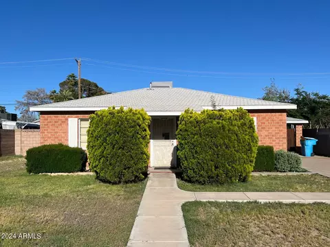 2939 N 25th Pl, Phoenix, AZ 85016 photo 2