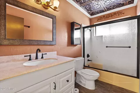 Bath - 5281 N Canyon View St, Pine, AZ 85544 photo 1 of 4