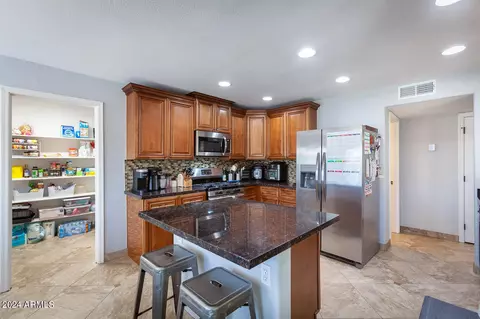 Kitchen - 8205 E Posada Ave, Mesa, AZ 85212 photo 2 of 5