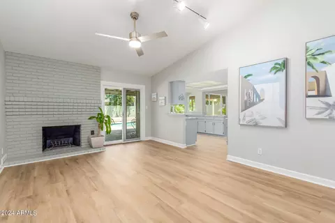 Living - 4408 E Ludlow Dr, Phoenix, AZ 85032 photo 3 of 3