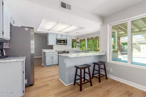 Kitchen - 4408 E Ludlow Dr, Phoenix, AZ 85032 photo 1 of 4
