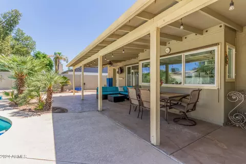 Exterior - 4408 E Ludlow Dr, Phoenix, AZ 85032 photo 6 of 13