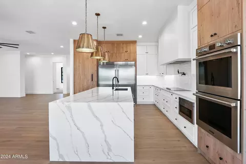 Kitchen - 23004 E Ivanhoe St, Mesa, AZ 85212 photo 1 of 3