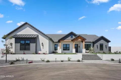 23004 E Ivanhoe St, Mesa, AZ 85212