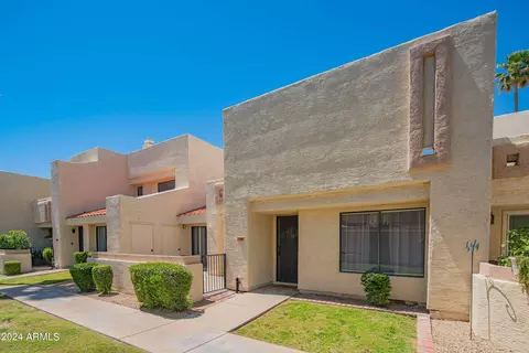Exterior - 773 E Lola Dr, Phoenix, AZ 85022 photo 4 of 11