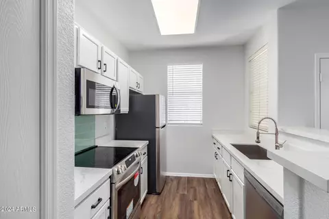 1720 E Thunderbird Rd #2116, Phoenix, AZ 85022
