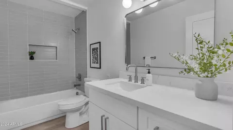 Bath - 4634 E Contessa St, Mesa, AZ 85205 photo 2 of 2