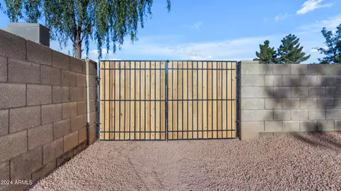 Exterior - 4634 E Contessa St, Mesa, AZ 85205 photo 8 of 9