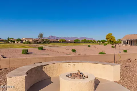 Exterior - 11124 E Newcastle Ave, Mesa, AZ 85209 photo 12 of 14