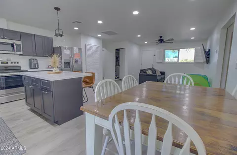 Dining - 979 S Lawther Dr, Apache Junction, AZ 85120 photo 1 of 1