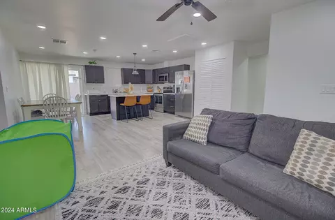 Living - 979 S Lawther Dr, Apache Junction, AZ 85120 photo 1 of 1