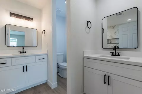 Bath - 2421 E Jerome Ave, Mesa, AZ 85204 photo 1 of 5