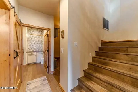 Entry Way - 7472 Taurus Dr, Lakeside, AZ 85929 photo 2 of 4