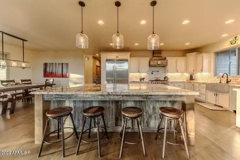 Kitchen - 7472 Taurus Dr, Lakeside, AZ 85929 photo 4 of 9