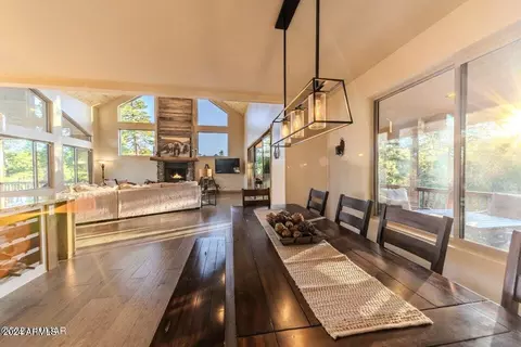 Dining - 7472 Taurus Dr, Lakeside, AZ 85929 photo 1 of 2