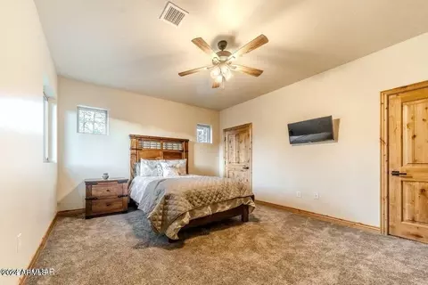Bedroom - 7472 Taurus Dr, Lakeside, AZ 85929 photo 4 of 13