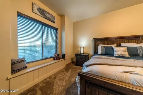 Bedroom - 7472 Taurus Dr, Lakeside, AZ 85929 photo 11 of 13