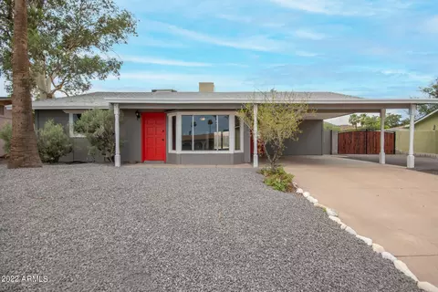 Exterior - 2910 E Surrey Ave, Phoenix, AZ 85032 photo 2 of 11