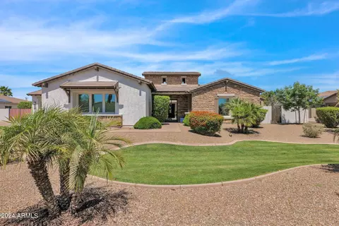 Exterior - 2912 E Fruitvale Ave, Gilbert, AZ 85297 photo 1 of 10
