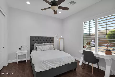 Bedroom - 2912 E Fruitvale Ave, Gilbert, AZ 85297 photo 3 of 5
