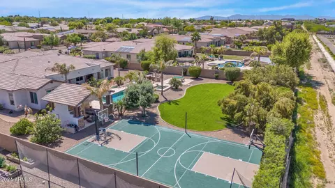 View/Area - 2912 E Fruitvale Ave, Gilbert, AZ 85297 photo 2 of 3