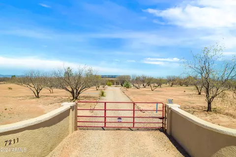 7211 E Brumby Ln, Sierra Vista, AZ 85635