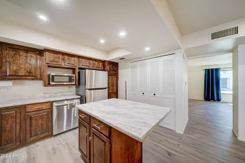 1375 N 44th St, Phoenix, AZ 85008 photo 5