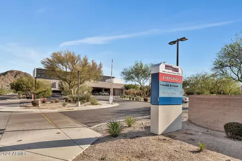 9033-9047 N 11th St, Phoenix, AZ 85020