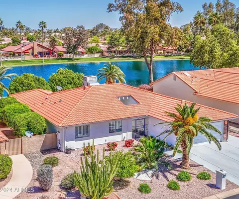 9818 E Watford Way, Sun Lakes, AZ 85248