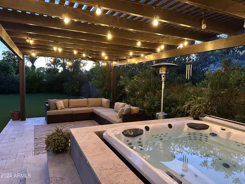 1332 W Los Lagos Vis, Mesa, AZ 85202