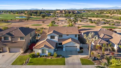 View/Area - 3928 E Vallejo Dr, Gilbert, AZ 85298 photo 2 of 8