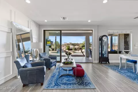 Living - 3928 E Vallejo Dr, Gilbert, AZ 85298 photo 1 of 6