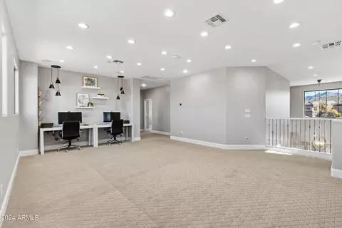 Living - 3928 E Vallejo Dr, Gilbert, AZ 85298 photo 6 of 6