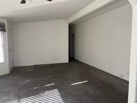 1514 E Helena Dr, Phoenix, AZ 85022 photo 9
