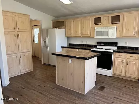 1514 E Helena Dr, Phoenix, AZ 85022 photo 5