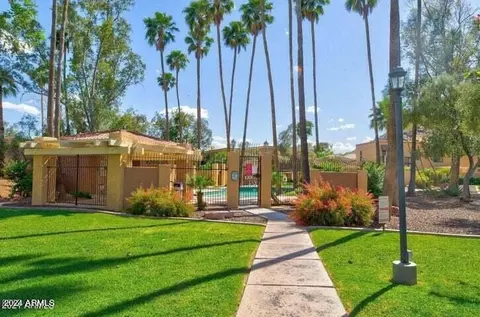 Exterior - 1036 E Clinton St, Phoenix, AZ 85020 photo 6 of 8