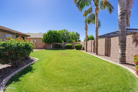 514 E Benrich Dr, Gilbert, AZ 85295 photo 13