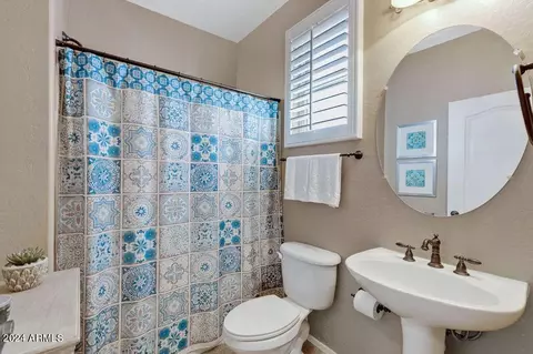 Bath - 1639 E Lowell Ave, Gilbert, AZ 85295 photo 2 of 2