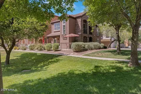 Exterior - 1639 E Lowell Ave, Gilbert, AZ 85295 photo 14 of 19