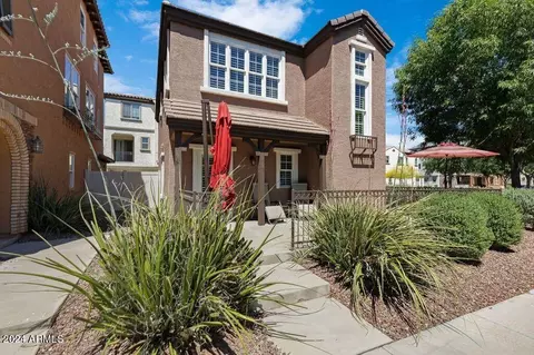 Exterior - 1639 E Lowell Ave, Gilbert, AZ 85295 photo 2 of 19