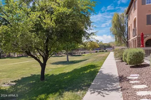 View/Area - 1639 E Lowell Ave, Gilbert, AZ 85295 photo 2 of 6