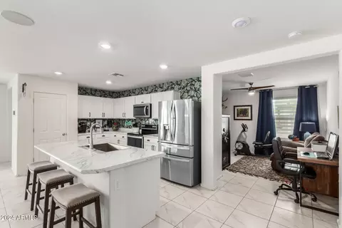 Kitchen - 9460 E Silo Rd, Florence, AZ 85132 photo 1 of 5