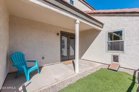 Exterior - 216 W Darrow St, Phoenix, AZ 85041 photo 5 of 21