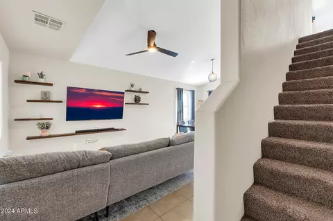 Living - 216 W Darrow St, Phoenix, AZ 85041 photo 2 of 2