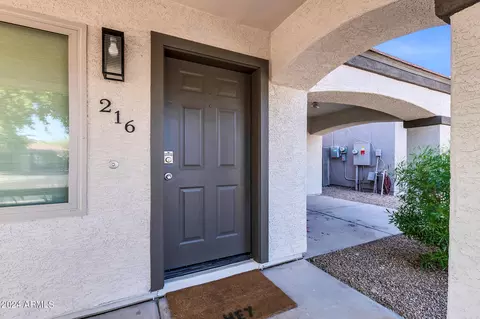 Exterior - 216 W Darrow St, Phoenix, AZ 85041 photo 15 of 21